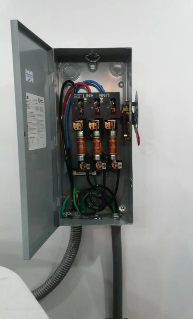 Three-phase disconnect switch installed for Smoke Detector Installation in Bexley